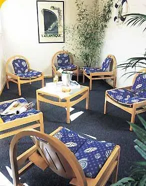 Hotel Contact Marseille Aubagne La Penne-sur-Huveaune